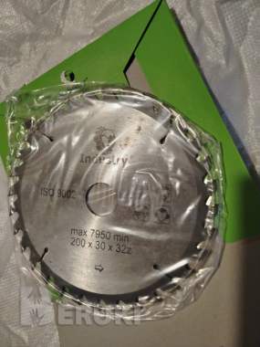 Диск по дереву 0