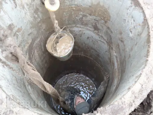 Копка колодцев, колодец, чистка колодца. Канализация 2