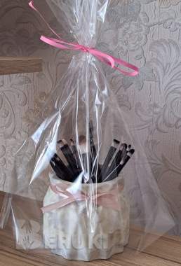 Ваза с кисточками для макияжа (20шт), новые, изделие из гипса 2