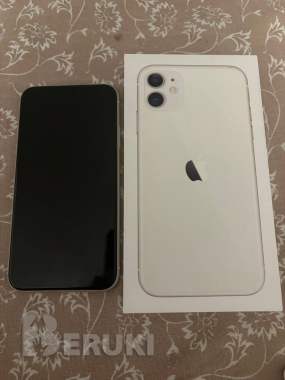 Iphone 11 4/64, без дефектов 4