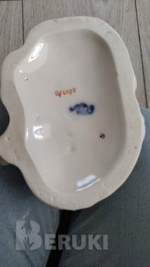 Фарфоровая статуэтка «мишки сладкоежки» 5