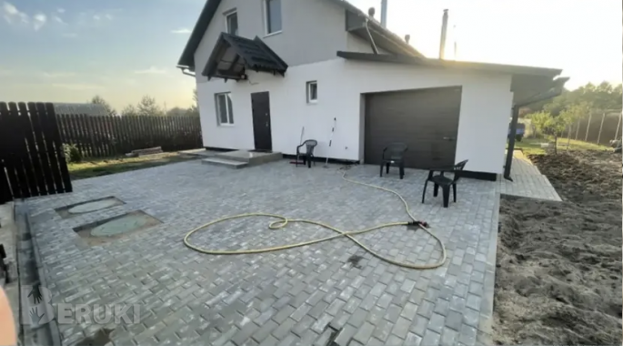 Укладка тротуарной плитки