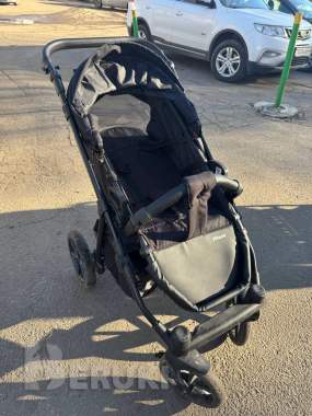 Продам детскую коляску 3