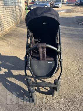 Продам детскую коляску 4