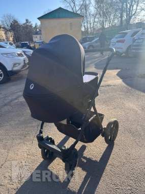 Продам детскую коляску 9