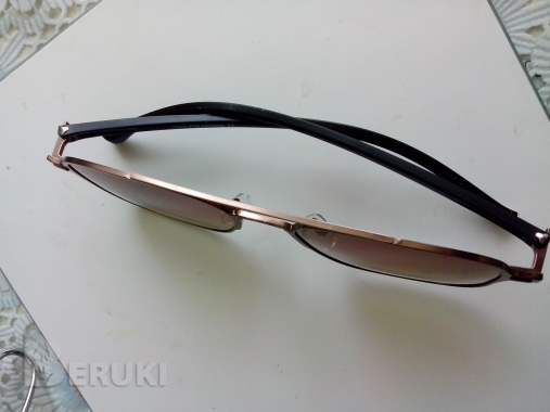 Очки солнцезащитные 3