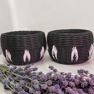 Кашпо для цветов из полиротанга. 8