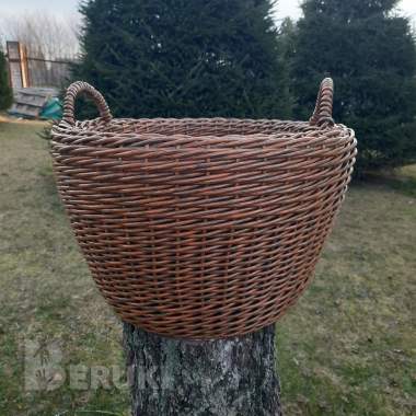 Кашпо для цветов из полиротанга. 0