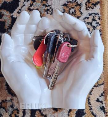 Ладони, новые, ручная работа из гипса в форме рук + ароматное мыло 4