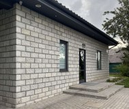 Современный дом в аренду на длительный срок