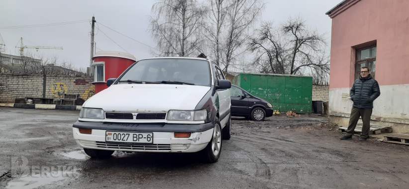 Мицубиси спейс вагон 1993 3