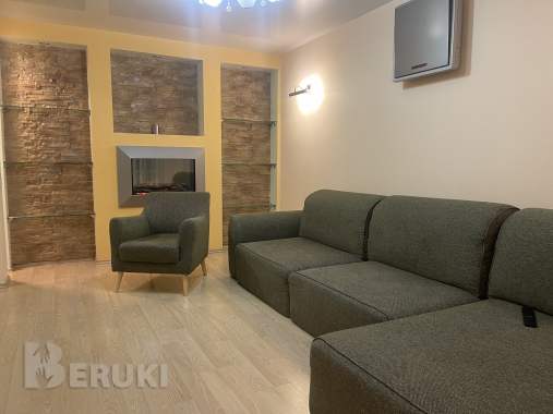 Продаётся пятикомнатная квартира 6