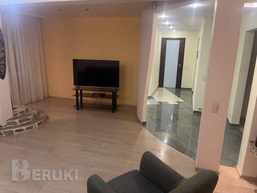 Продаётся пятикомнатная квартира 7