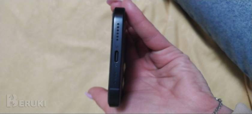 Iphone 16 pro max 3