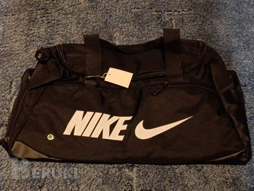Сумка спортивная nike карман для обуви 50/25 см 0
