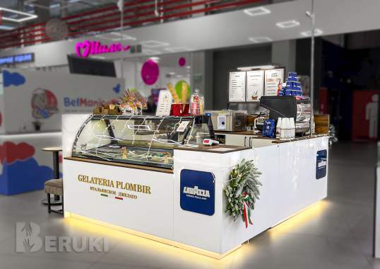 Итальянское мороженое gelateria plombir и кофе. 0