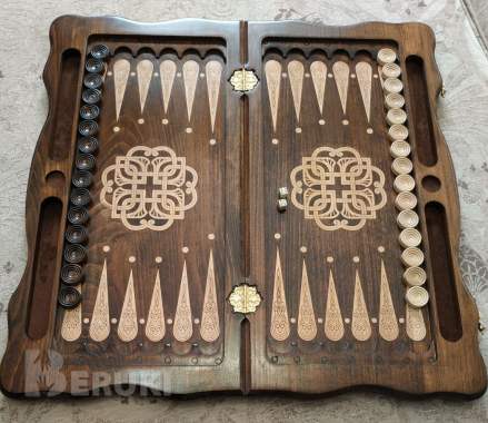 Шахматы и нарды 2в1 ручная работа 1