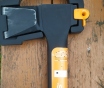 Топор fiskars