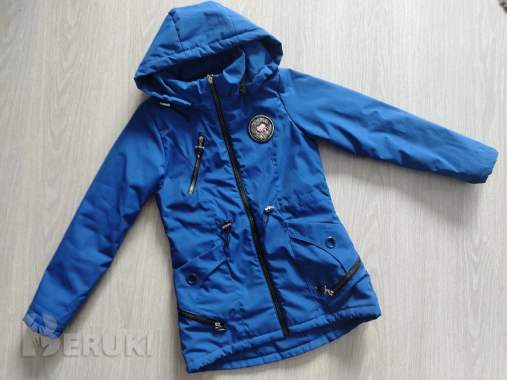 Куртка (деми) на 140-146см 0