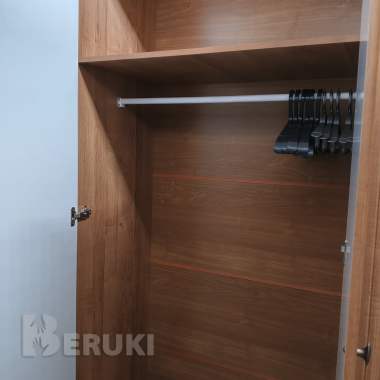 Шкафы распашные, 2шт по 150 рублей 4