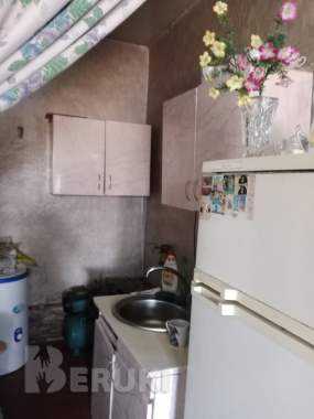 Продадим дом в деревне в хорошем состоянии. Есть летняя кухня, гараж огород хлев 5