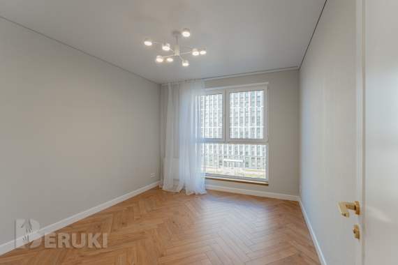 4-к квартира по ул. М. Лосика, с дизайнерским ремонтом 16