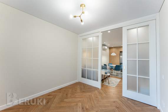 4-к квартира по ул. М. Лосика, с дизайнерским ремонтом 17