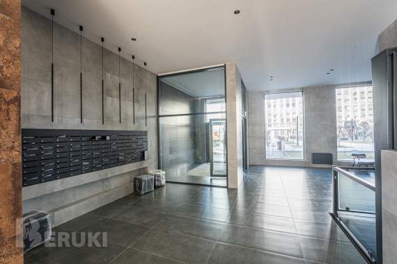 4-к квартира по ул. М. Лосика, с дизайнерским ремонтом 28