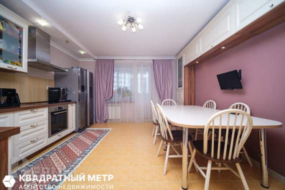 Уручье, 4 комнаты, своё парковочное место. 4