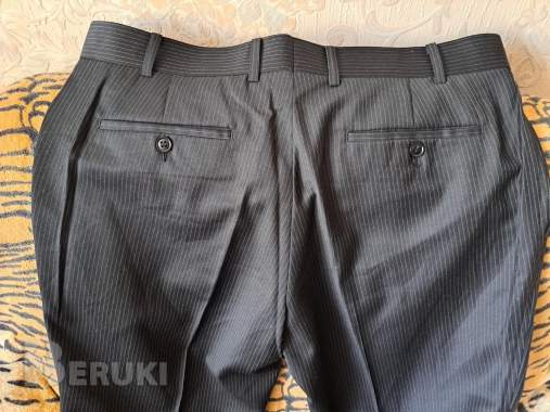 Брюки мужские черные в тонкую полоску, р. 50-52, новые, импортные 3