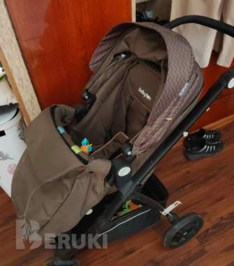 Прогулочная коляска 3