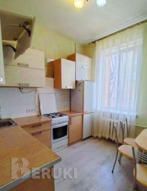 Уютная 2-х комн. Квартира. Тихий престижный центр. . . Парк. . Озеро. . 5