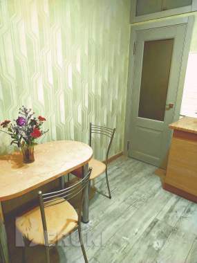 Уютная 2-х комн. Квартира. Тихий престижный центр. . . Парк. . Озеро. . 10