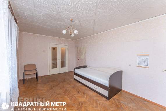 Продается просторная однокомнатная квартира, по адресу ул. Голодеда 1