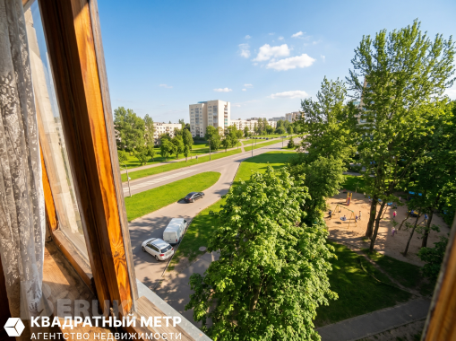 Продается просторная однокомнатная квартира, по адресу ул. Голодеда 5