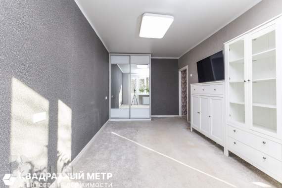 1- комнатная квартира по ул. Грибоедова 4