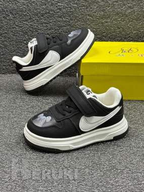 Новые лёгкие кроссовки 28 размер (16-16,5 см) 0