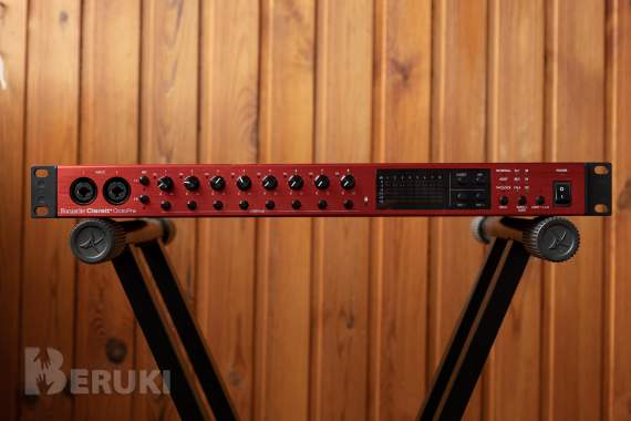 Микрофонный предусилитель focusrite clarett+ octopre 0