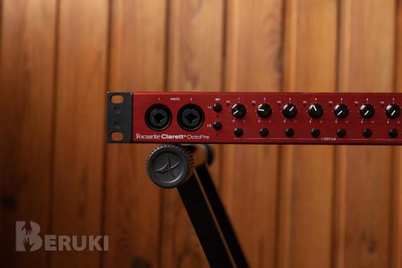 Микрофонный предусилитель focusrite clarett+ octopre 2