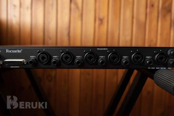 Микрофонный предусилитель focusrite clarett+ octopre 5