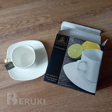 Фарфоровая чашка с блюдцем wilmax (200 мл) 0