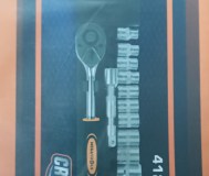 Набор инструментов головки и большая трещётка 1/2