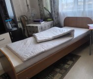 Кровать с матрасом