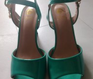 Босоножки женские