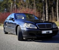 Mercedes-benz w220 s430 2005 года выпуска. Бензин, 4. 3 объем, полный привод.