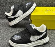 Новые лёгкие кроссовки 28 размер (16-16,5 см)