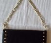 Сумка черная на кнопке и золотистой цепочке, новая