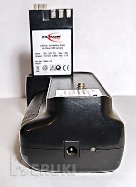 Универсальный батарейный блок nikon mb-d80 4