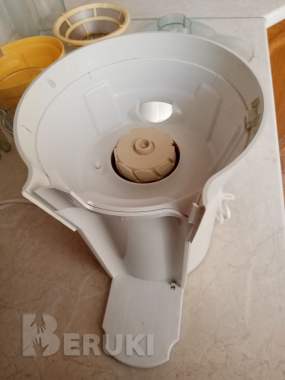 Соковыжималка Bosch 1020/02 3