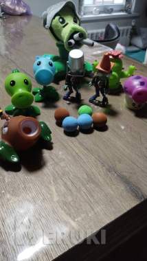 Зомби против растений 0